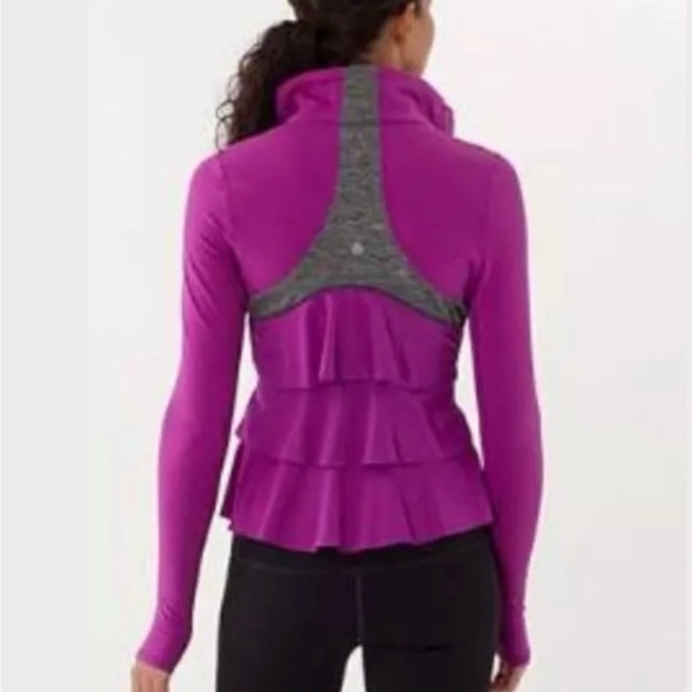 NWT Lululemon Yogi Dance Jacket in size 2 or size 10